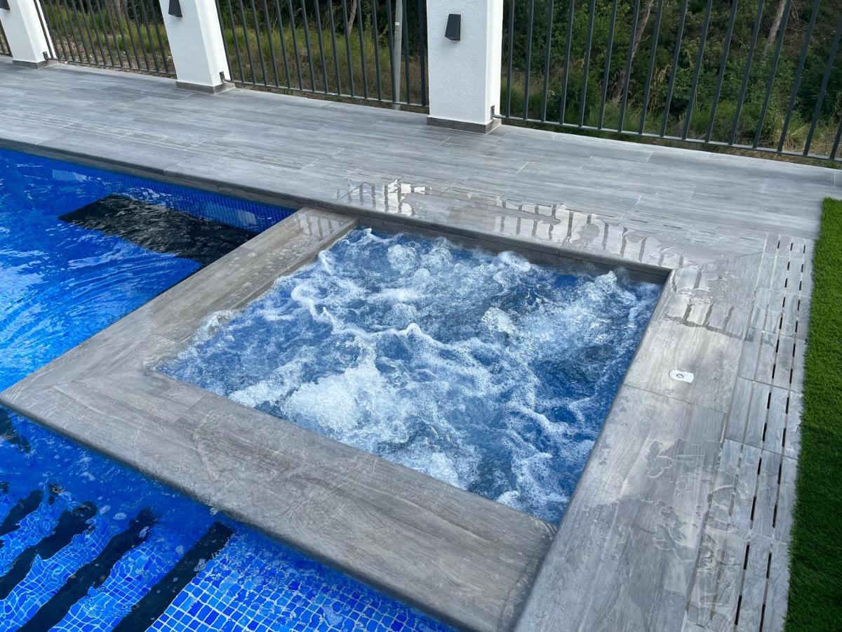 Lux Spa Barcelona Vallirana Ngoại thất bức ảnh